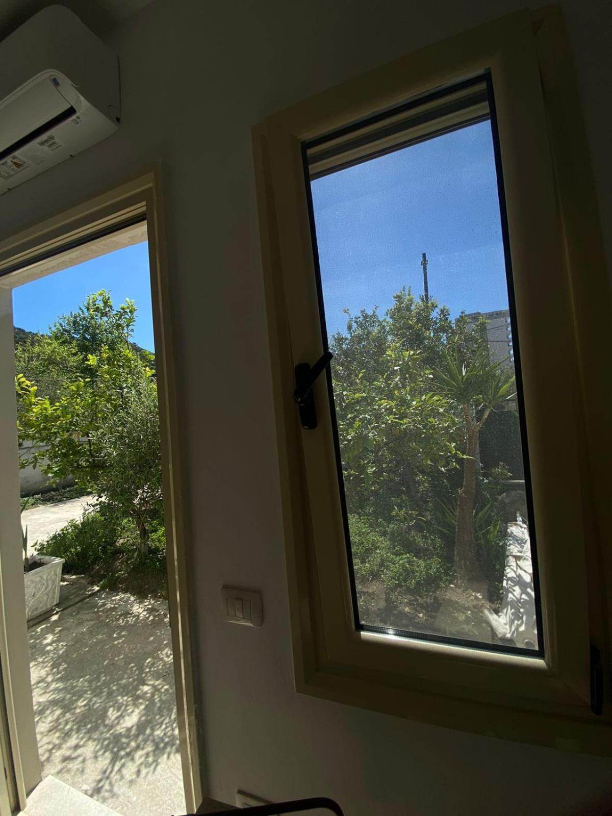 Jon Vlorë Quarto foto